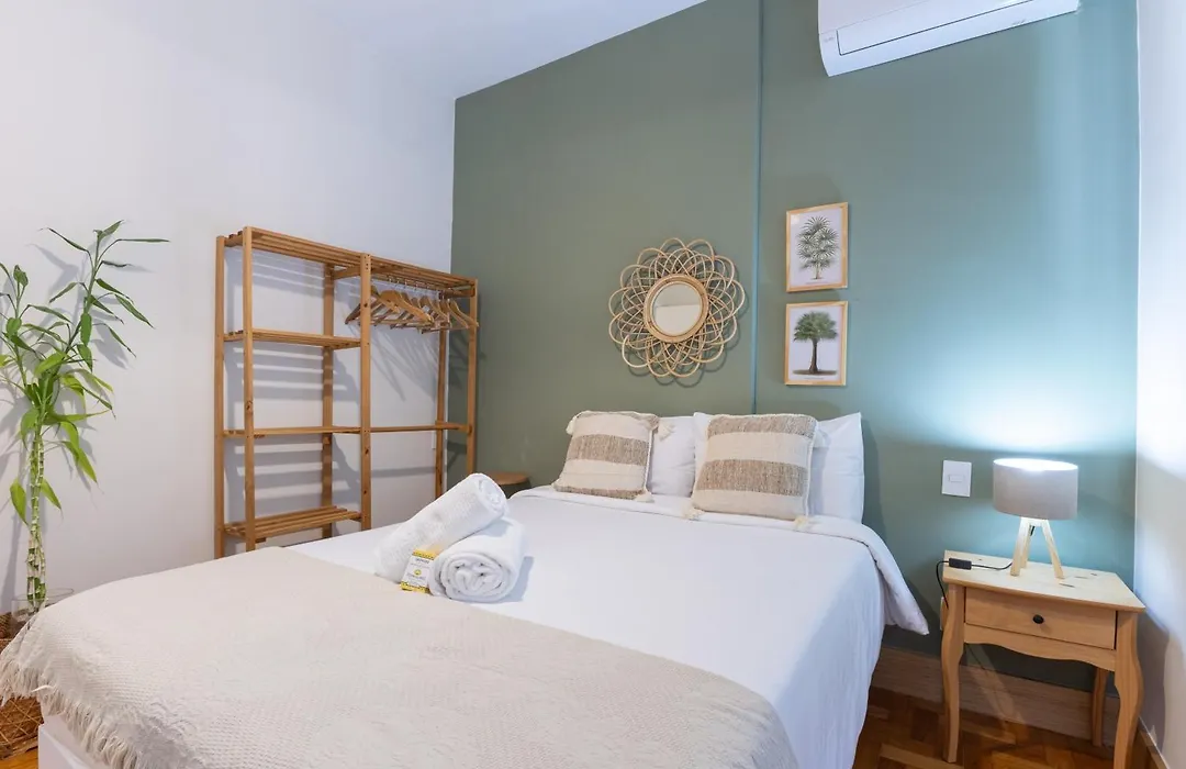 Apartment In Leme 2 Min From The Beach-1